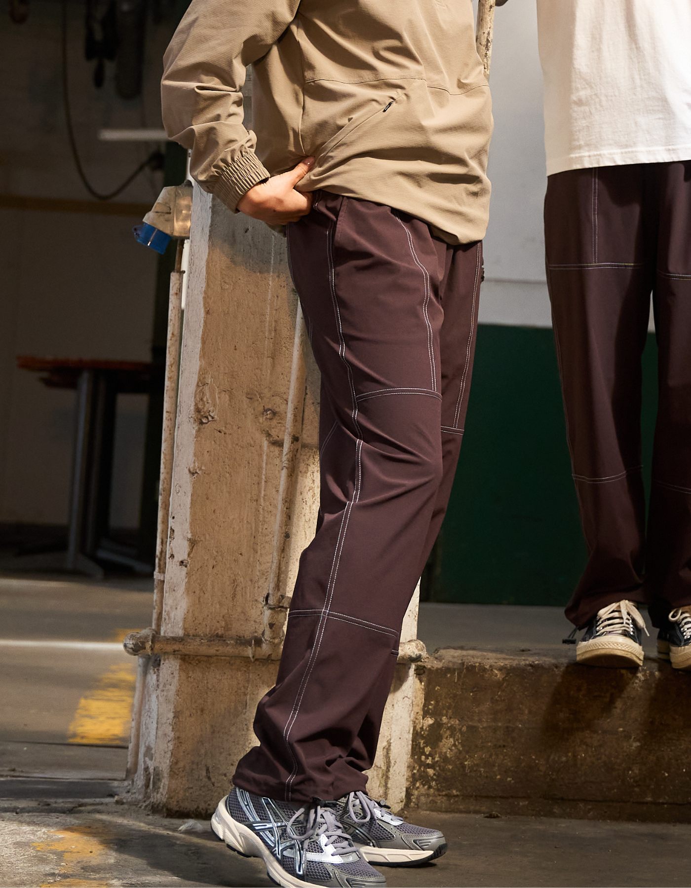 Tech 02 pants | Unisex Dark brown