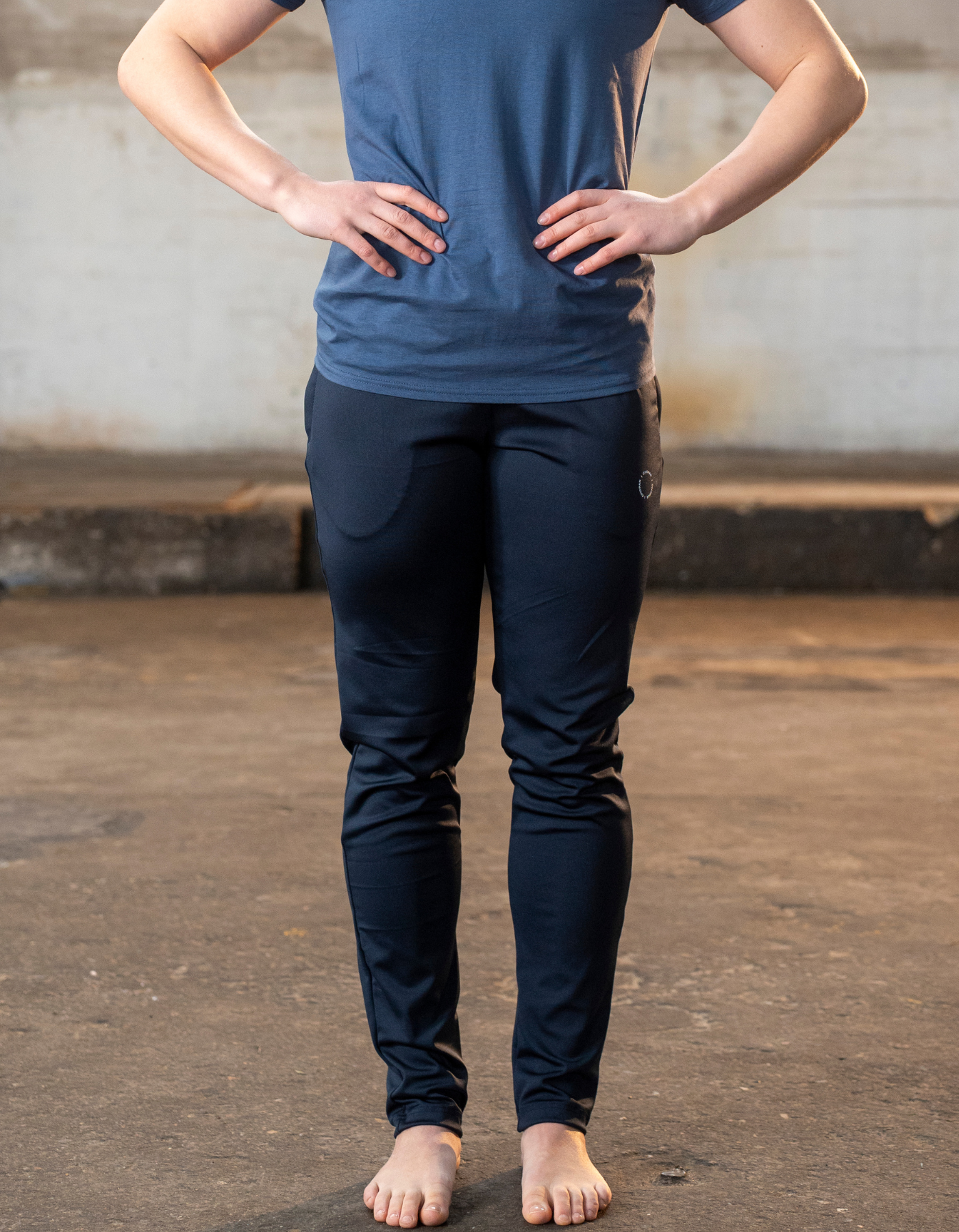 Housut aikuiset I 703000U100 I Tule leikkimään