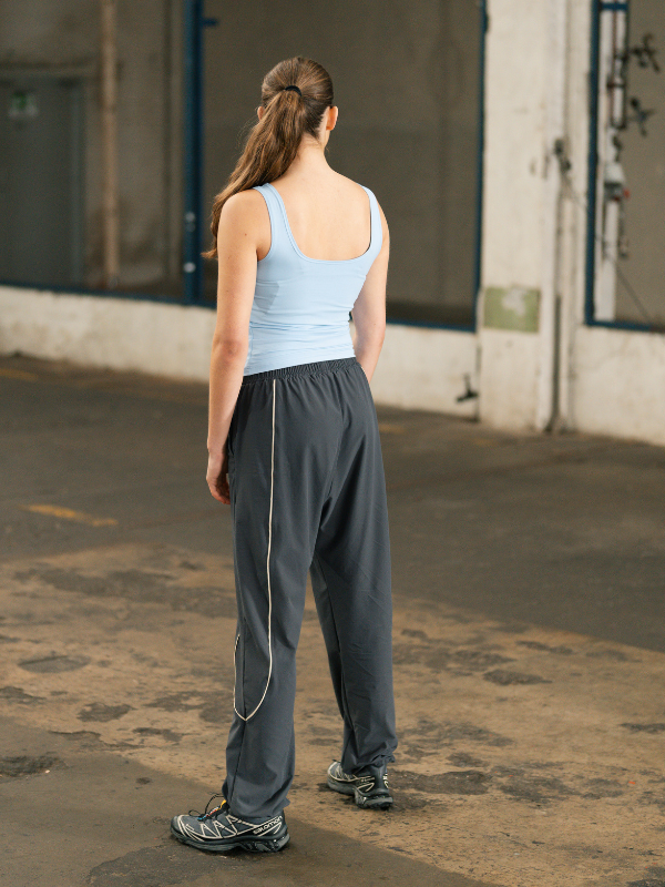 Active top 03 Light blue