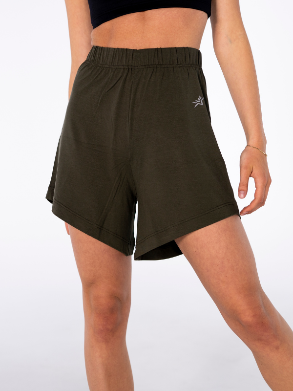 Wela Shorts | Women Armygreen