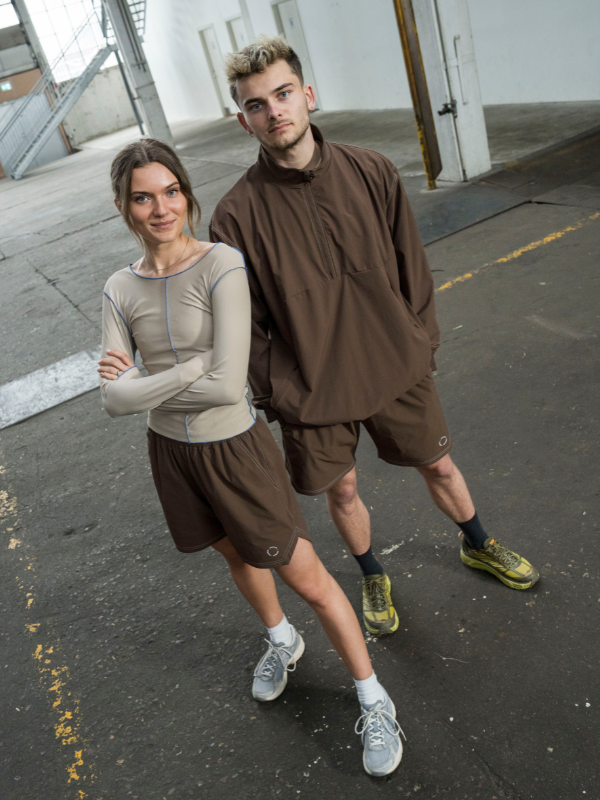 Tech 02 shorts | Unisex Brown