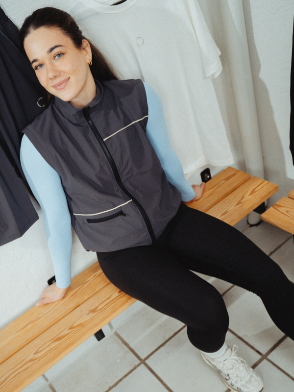 Tech pipe vest | Unisex Mørk grå