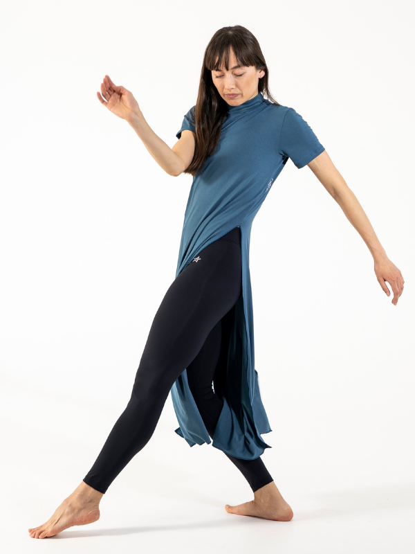DRESS | Women | Team | 402560A100