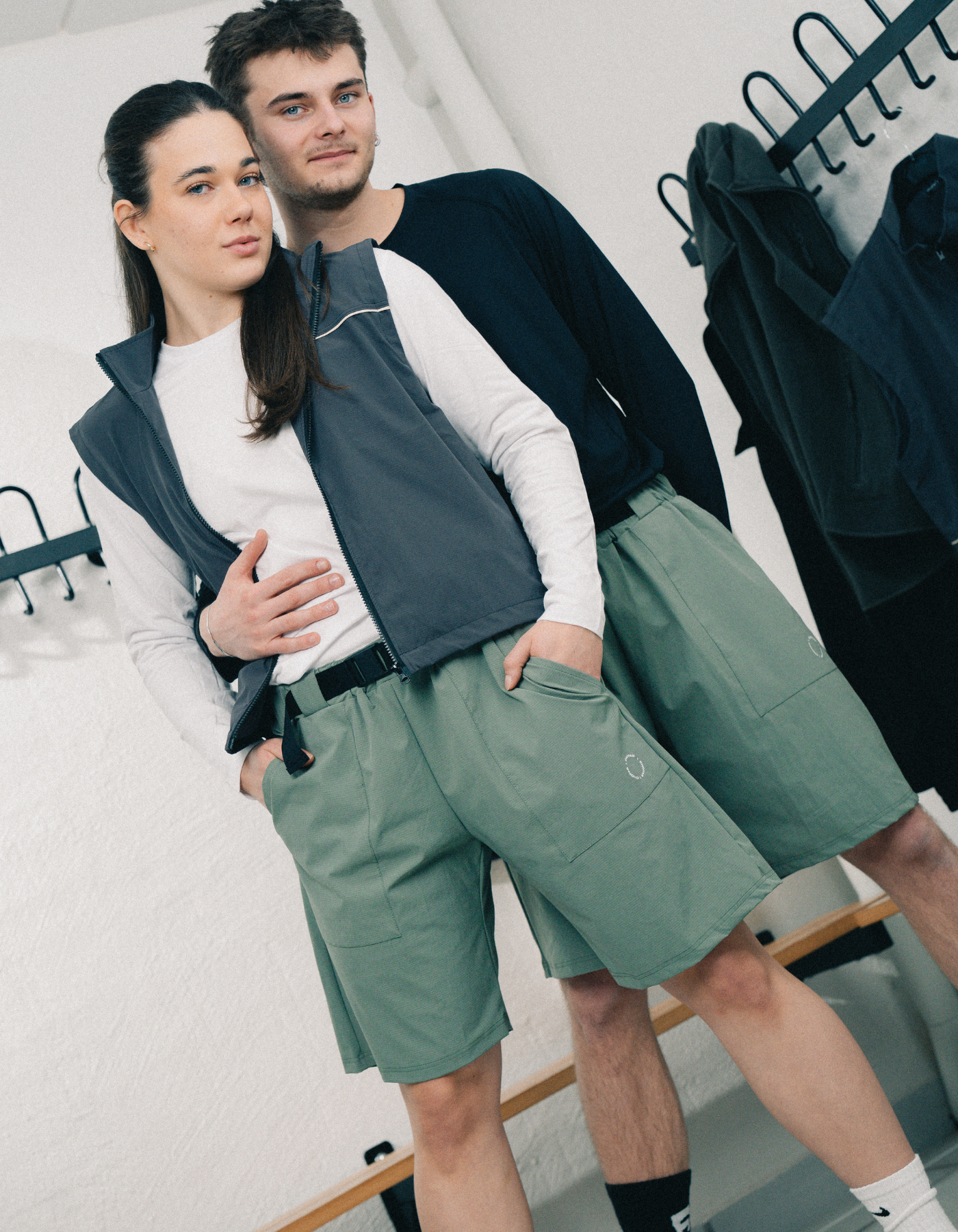 Tech belt shorts | Unisex Støvet grøn 